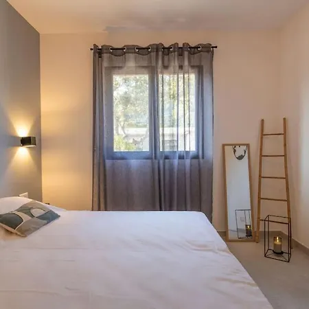 Casa Omigna * Фигари